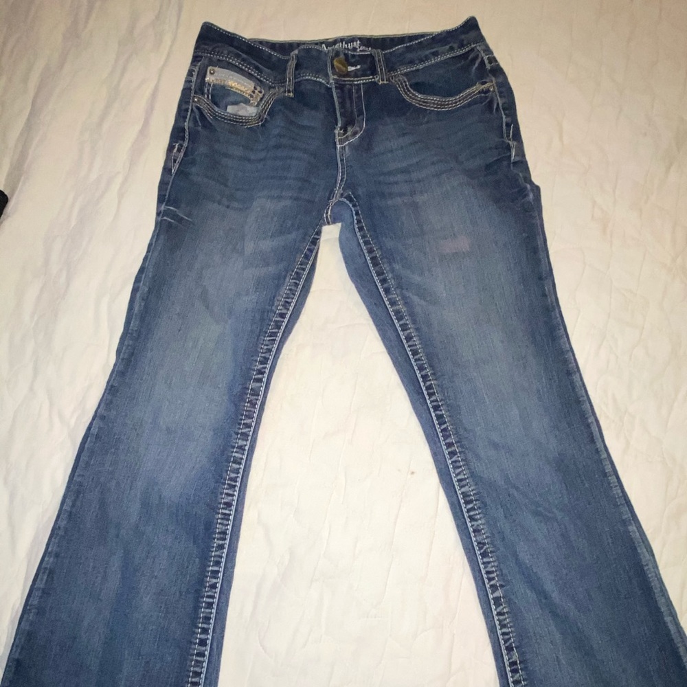 Boot cut jeans